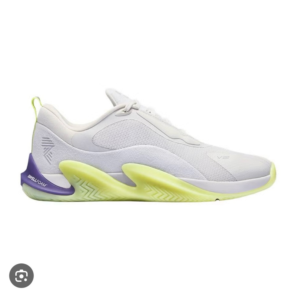 R.A.D® ONE V2 shoes